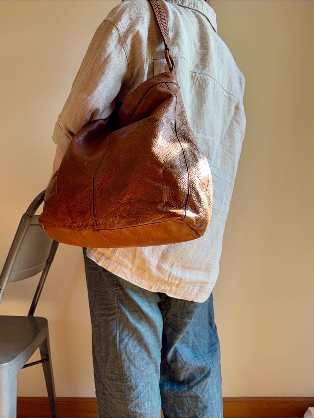 Banana Republic - Brown Pebbled Leather Shoulder/Hobo Bag, Pockets! - Picture 3 of 14
